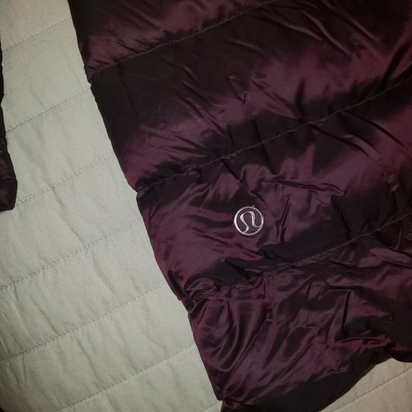 Lululemon down jacket - Picture 4 of 6
